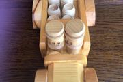 Vintage Wooden Toy Truck With 2 Figures And Kegs