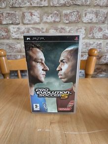 Sony PSP Game Pro Evolution Soccer 5