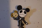 jack skellington pin