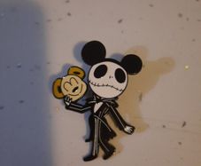 jack skellington pin