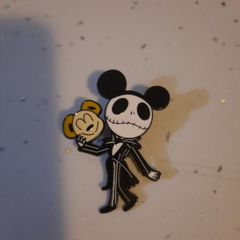 jack skellington pin