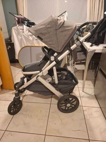 Uppababy Vista V2