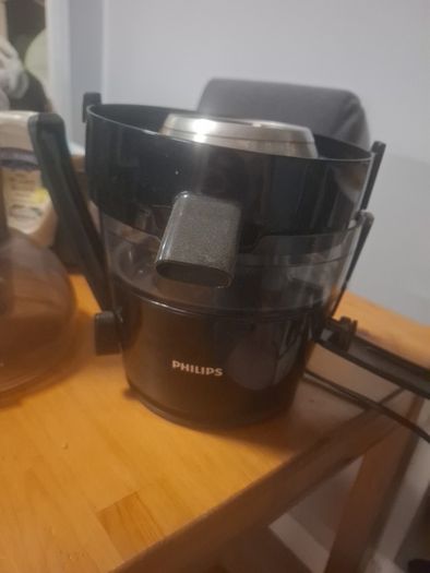 Philips juicer