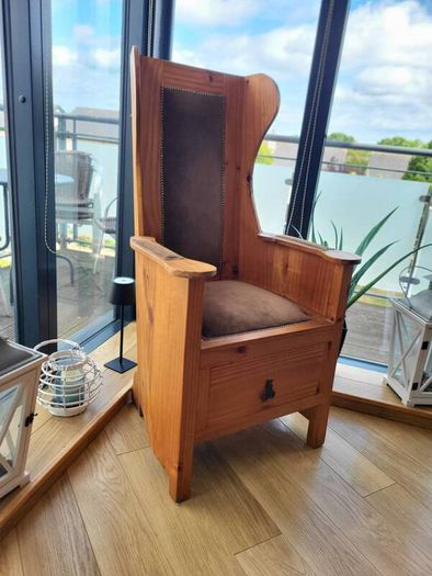 Rustic Pine Wingback Accent Chair with Storage Drawer (Lambing Style)