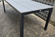 Garden table seats 6/8