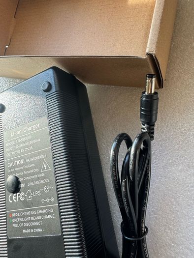 Kugoo Kukirin G3 Electric Scooter Charger 58.8v (build With Fan Prevent Charger From Overheating) Brand New