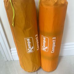 2 x Kampa Compact 3 SIMs
