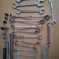 car parts and acceries
