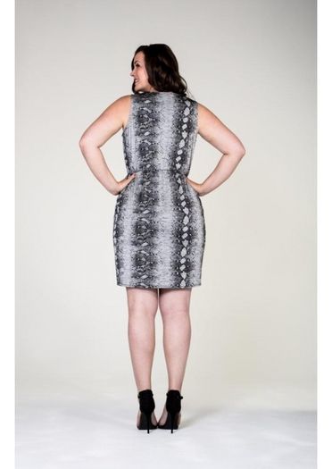 Brand new Pink Clove snakeskin sleeveless wrap midi dress size UK20 EUR48 Postage included