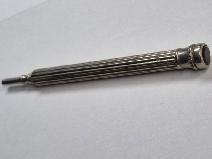 Antique propelling pencil