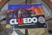 Cluedo The Classic Mystery Board Game 2011 2012 Edition