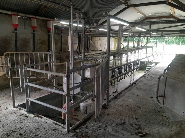 Milking machine