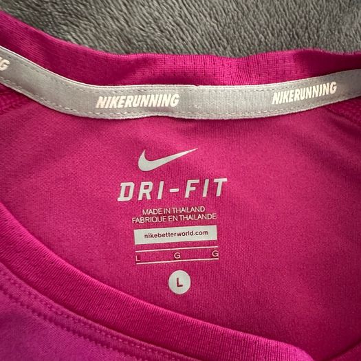 Nike Running pink Tshirt L