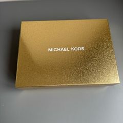 Michael Kors Hat, scarf and gloves set in presentation gold gift