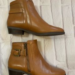 Ralph Lauren boots size 6