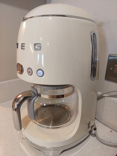 SMEG 50's Retro Filter Coffee Machine Cream