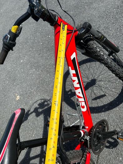 Giant XTC 24 Mountain Bike in Great Condition