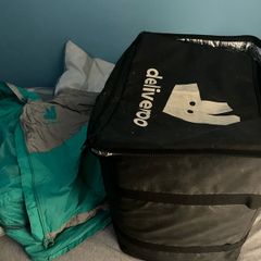 Deliveroo bag + jacket