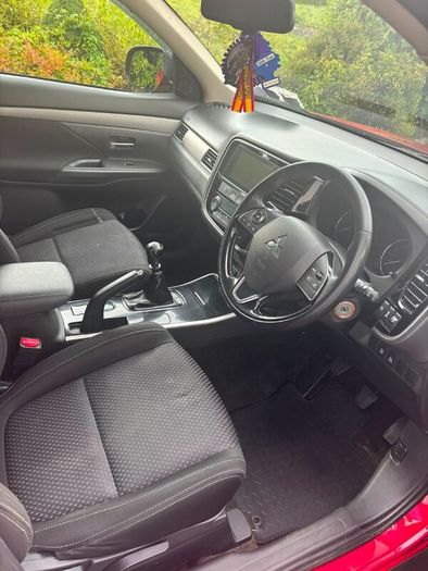 Mitsubishi Outlander 2018 Diesel 5 seater