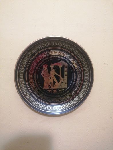 Vintage 24k Gold Painted Black Wall Plate/Plaque