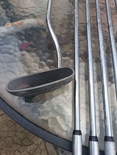 golf clubs