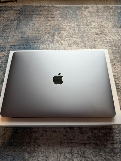 Macbook Pro 13-inch M1 2020 8gb Ram 256gb Storage