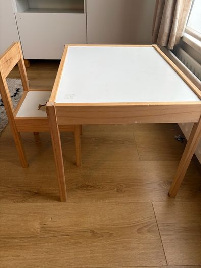 kids table