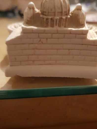 Small Resin Souvenir Roma San Pietro Keepsake