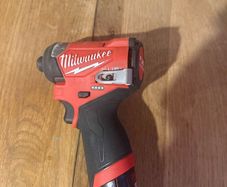 Milwuakee M12 Impact Driver