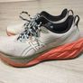 Asics novablast 4 size uk 9,5 ( eu 44,5) Image 3