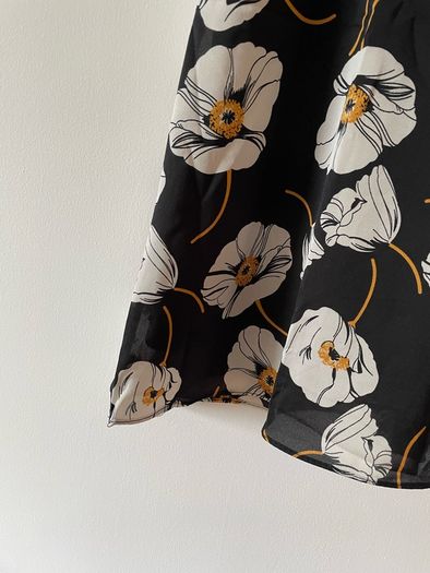 Vera & Lucy dress size medium New