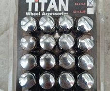 Wheel Chrome Lug Nuts