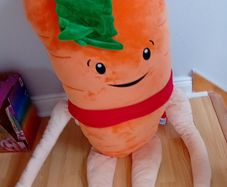 giant kevin the carrot