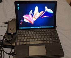 Dell Ultra Light Touch Screen Laptop (Latitude 5290)