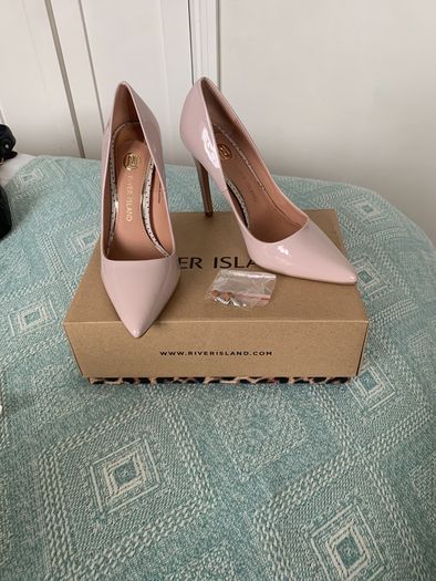River Island Pink patent heels