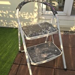2 step ladder