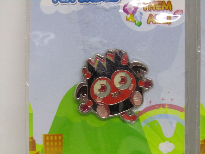 Lot Of 6 Corgi Moshi Monsters Full Set Of Series 1 Pin Badges All Brand New In Packets
