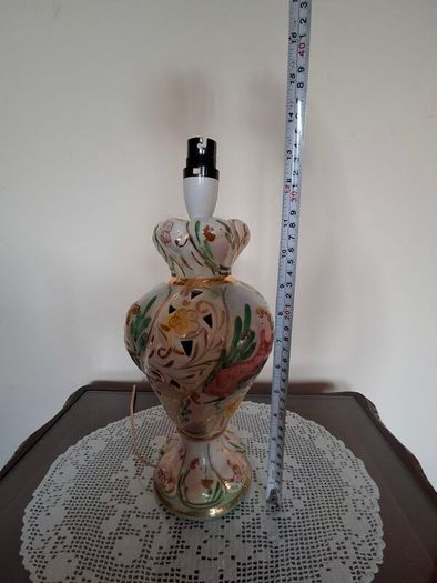 Vintage porcelain table lamp.  Italy.