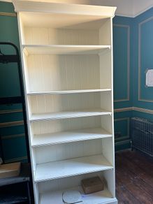 bookshelf