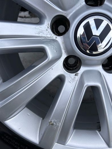Genuine Volkswagen Durban Amarok/Transporter 18" Alloy Wheels