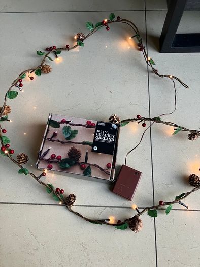 20 Warm White LED Battery Garland