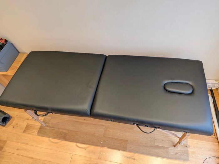 Massage Table- foldable