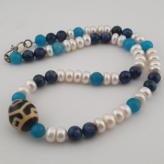 Authentic Fresh Water Pearls & Gemstone Beads With Himalayan Tibetan Dzi Pendant Necklace