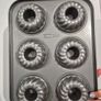Cake Boss Bagel or Donut Mold Tin Makes 6 - Home Baking Image 3