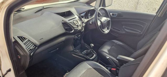 Ford EcoSport 2016