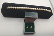 9 ct pearl gold set