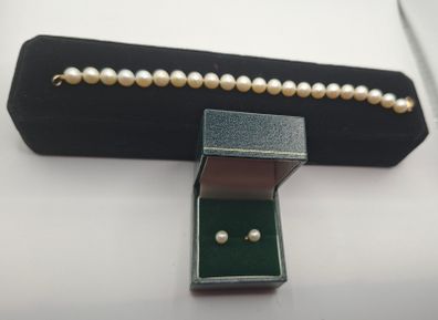 9 ct pearl gold set