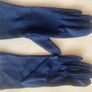 Vintage 70's Ladies Navy Fabric Gloves Brand New Image 3