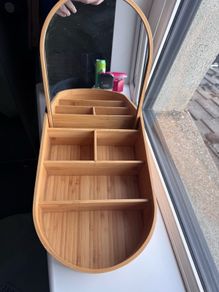 Makeup Organiser