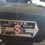 vintage singer sewing machine Image 7